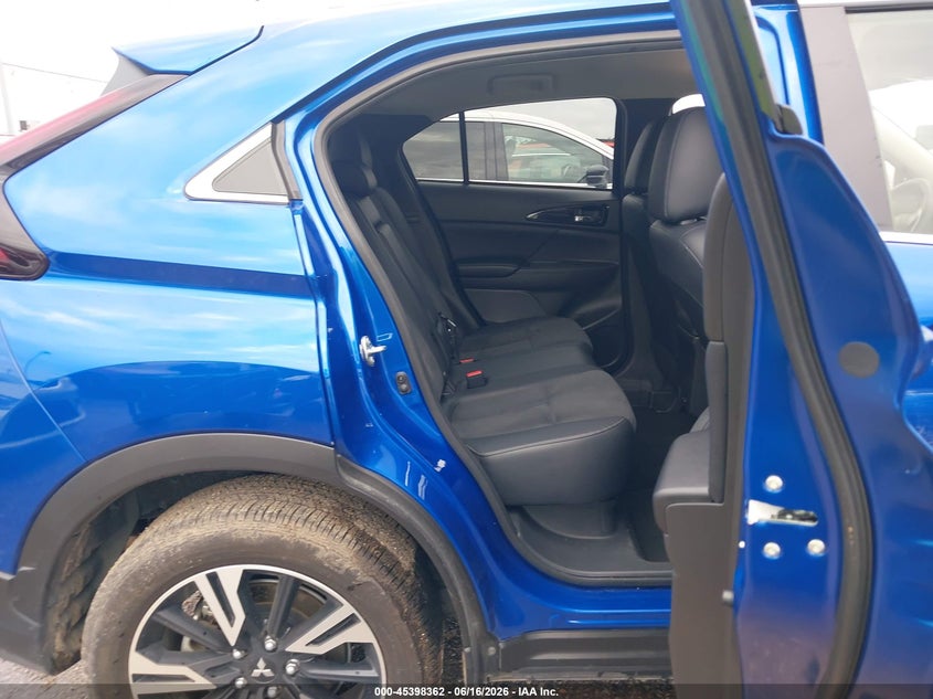 2025 Mitsubishi Eclipse Cross Black Edition S-Awc/Se S-Awc/Sel S-Awc VIN: JA4ATWAA0SZ036768 Lot: 45398362