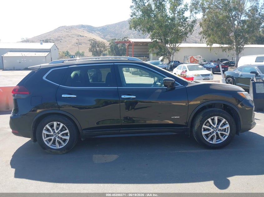 2019 NISSAN ROGUE HYBRID SV — Фото 14