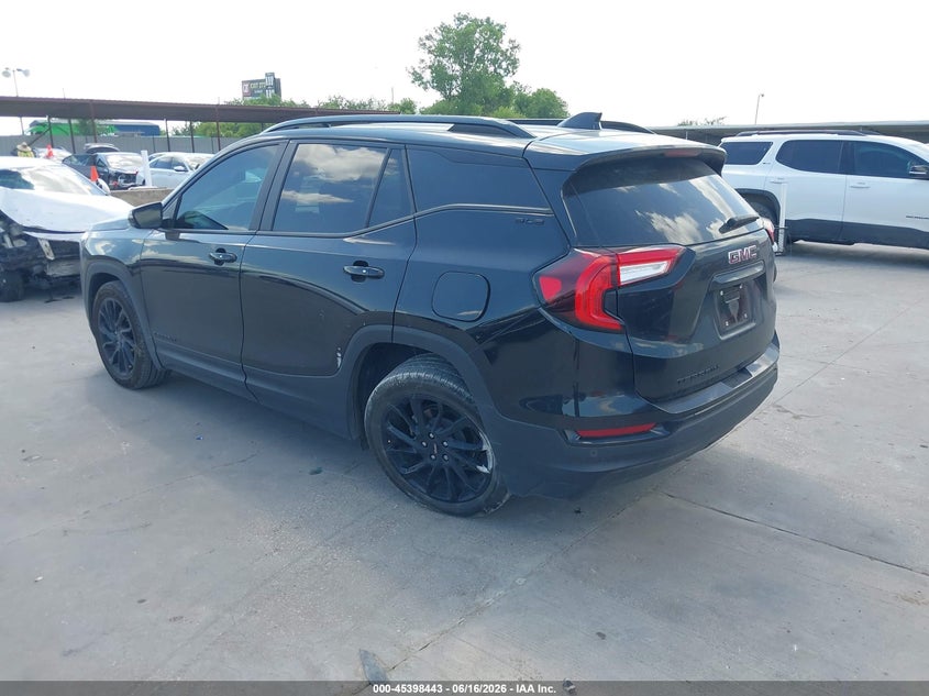 2024 GMC TERRAIN auction photo 3