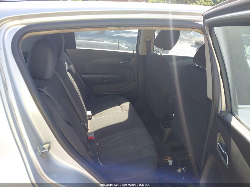 CHEVROLET SONIC 2015 VIN 1G1JC6SGXF4101162
