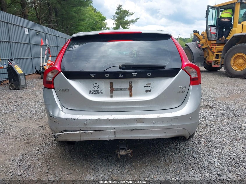 2015 Volvo V60 T5 Premier VIN: YV1612SB7F1211467 Lot: 45398590