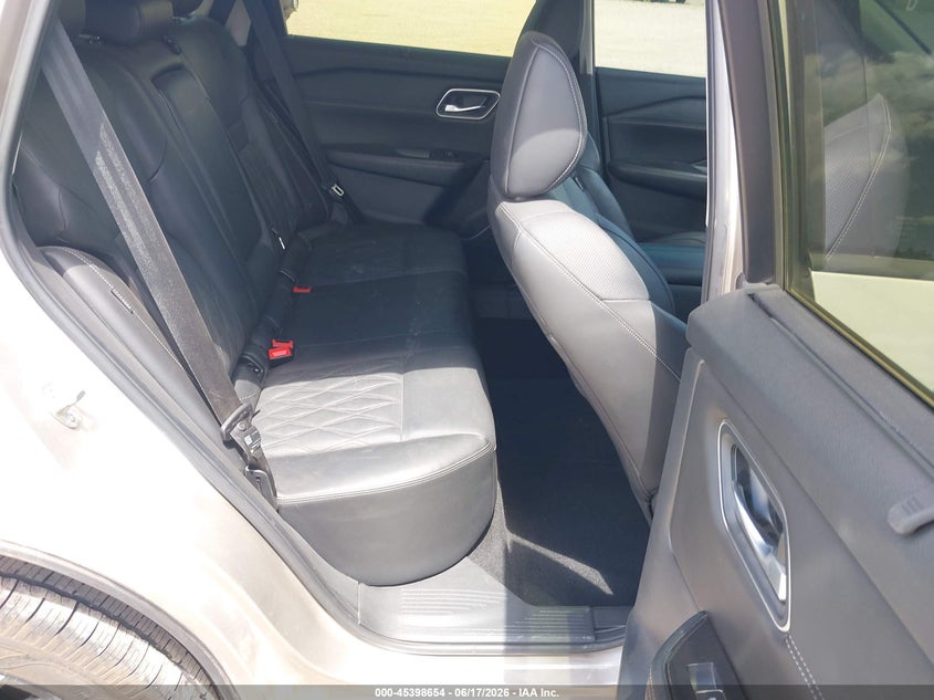 2024 NISSAN ROGUE auction photo 8