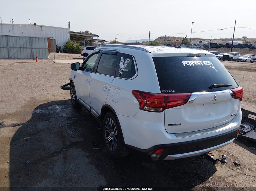 2016 MITSUBISHI OUTLANDER auction photo 3