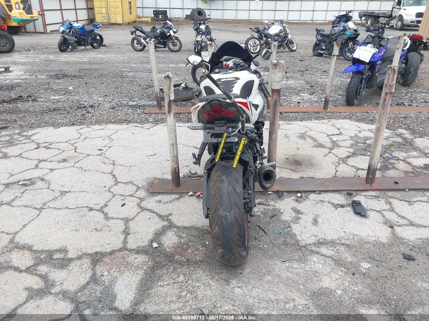 2024 Kawasaki Zx636 K VIN: JKBZXJK18RA003661 Lot: 45398712