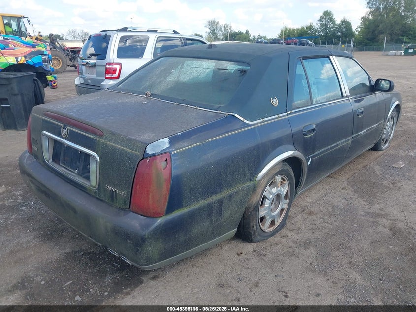 2004 CADILLAC DEVILLE auction photo 4