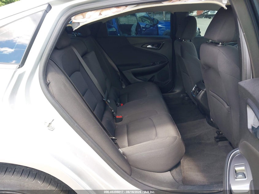 2019 CHEVROLET MALIBU auction photo 8