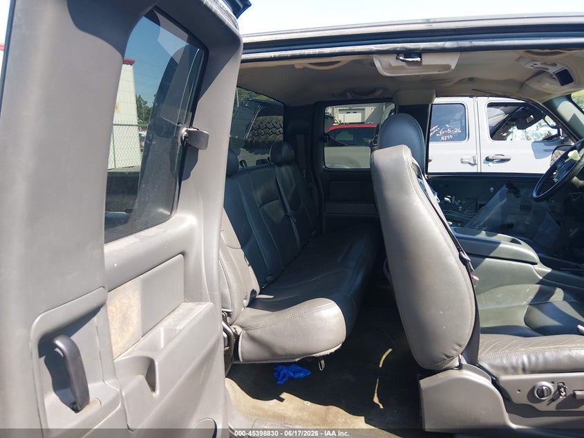 AtlanticExpress - Chevrolet Silverado 1500