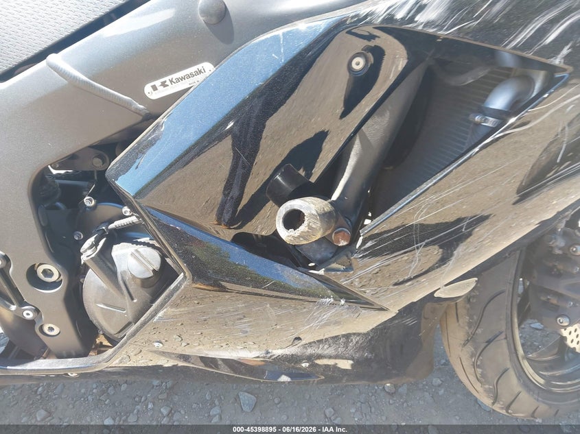 2007 Kawasaki Zx600 P VIN: JKAZX4P157A008070 Lot: 45398895