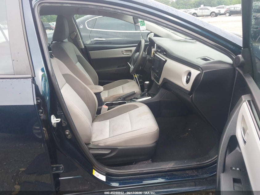 2019 TOYOTA COROLLA auction photo 5