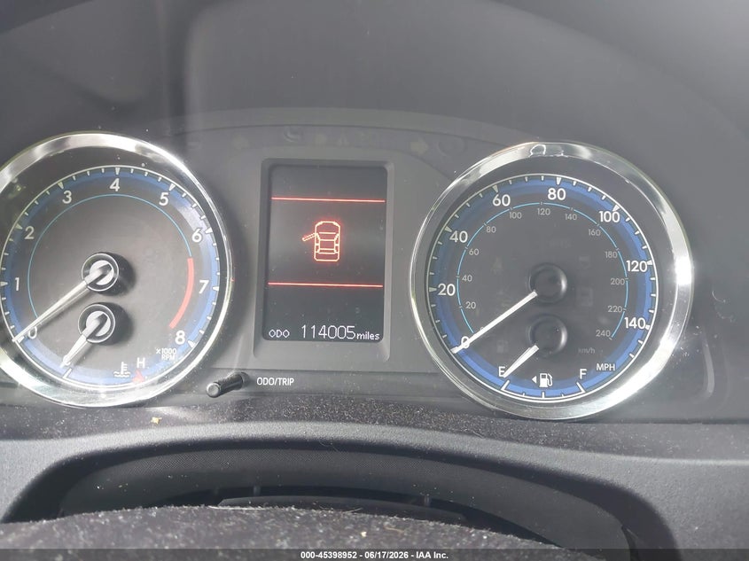 2019 TOYOTA COROLLA auction photo 7