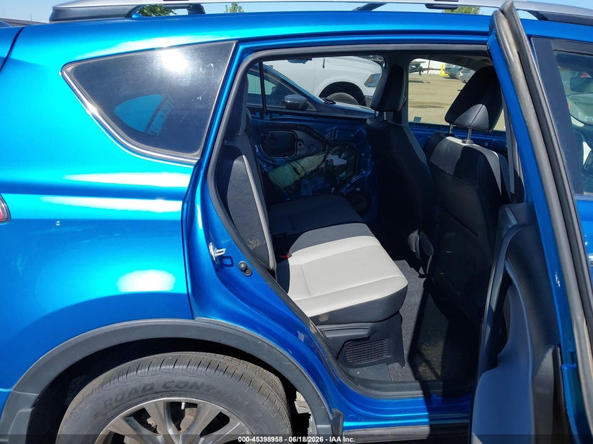 2018 Toyota RAV 4 VIN JTMDJREV6JD165097 nuotrauka 8