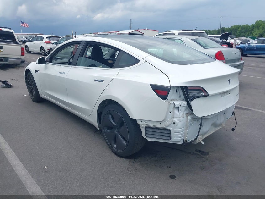 2019 TESLA MODEL 3 auction photo 3