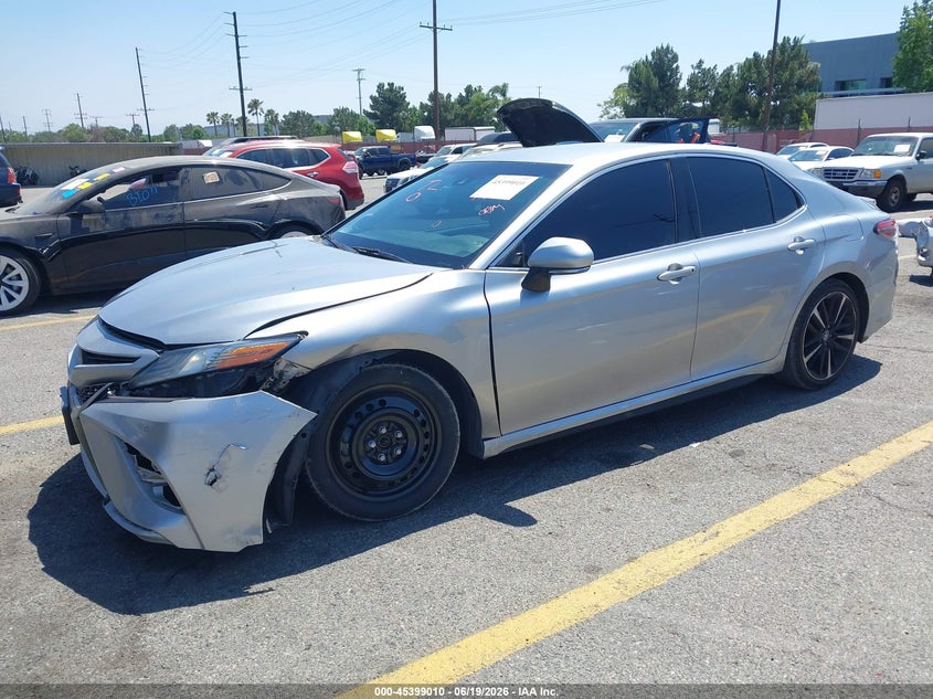 4T1B61HK6JU153684 2018 TOYOTA CAMRY XSE photo 1