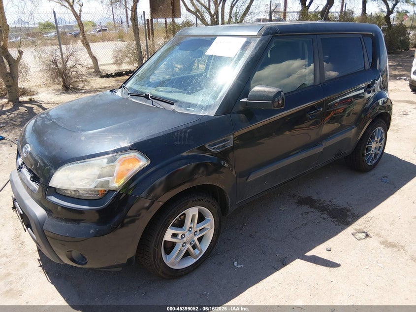 2011 KIA SOUL auction photo 2