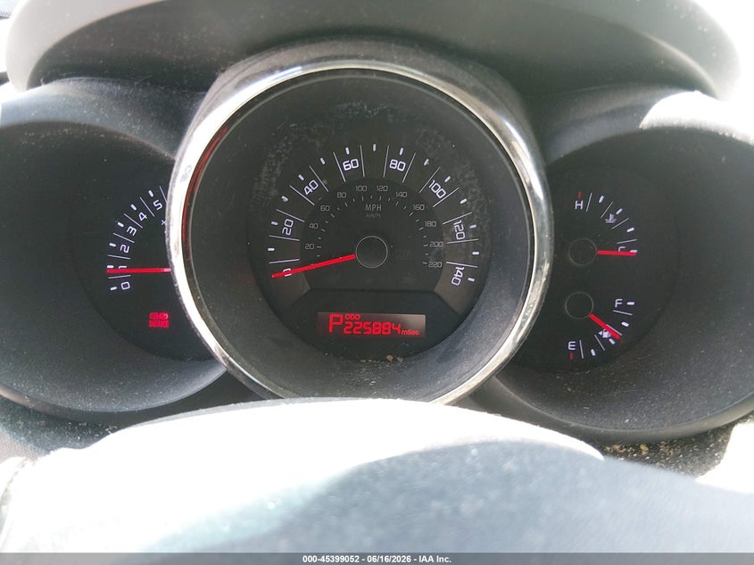 2011 KIA SOUL auction photo 7