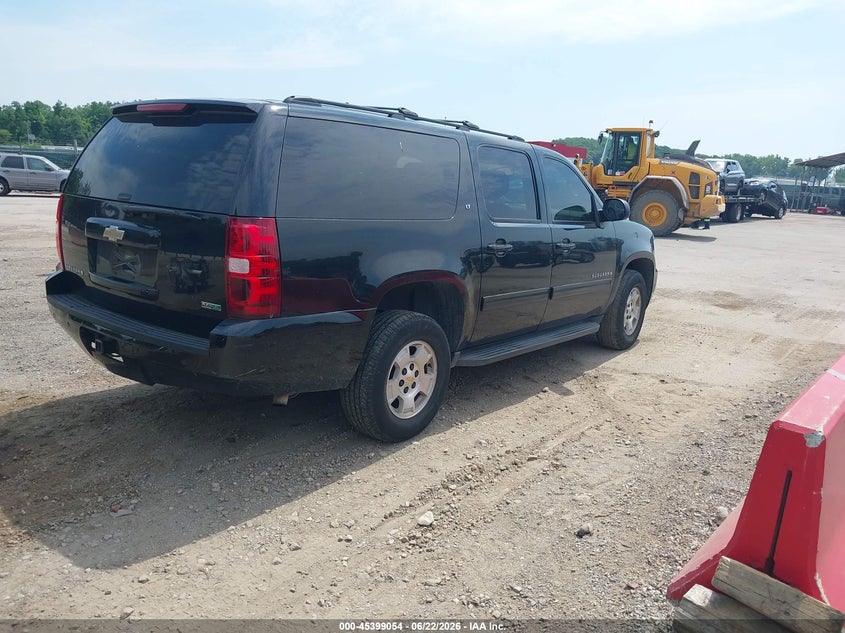2011 CHEVROLET SUBURBAN 1500 auction photo 4