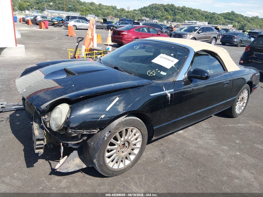 2005 FORD THUNDERBIRD auction photo 2