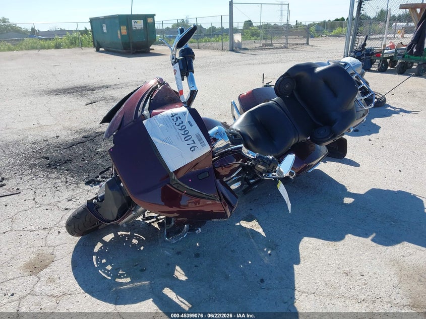 2019 HARLEY-DAVIDSON FLTRU auction photo 2