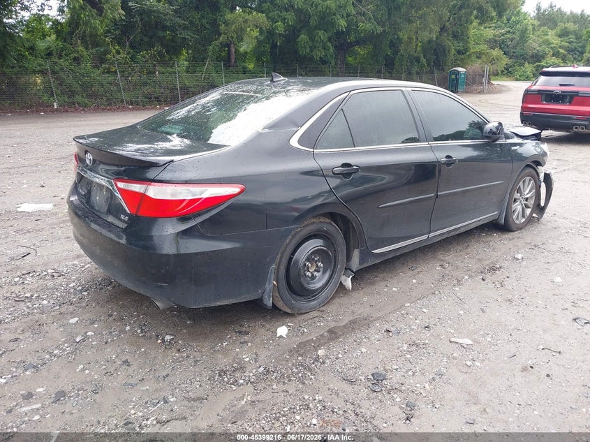 2017 TOYOTA CAMRY HYBRID auction photo 4
