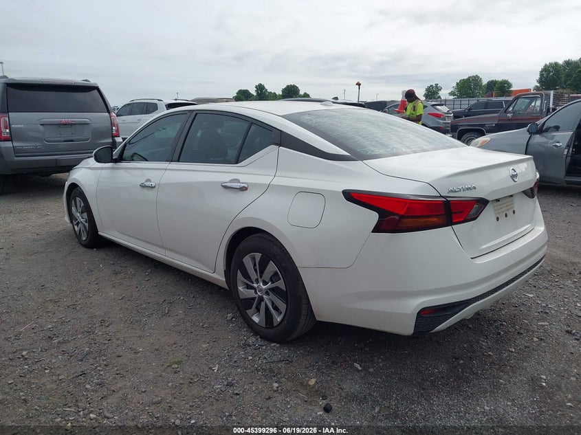 AtlanticExpress - Nissan Altima