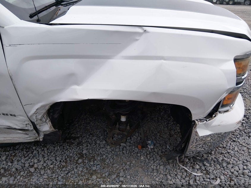 2015 CHEVROLET SILVERADO 1500 auction photo 6