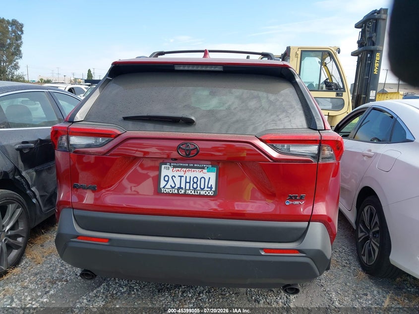 2025 TOYOTA RAV4 HYBRID XLE PREMIUM — Photo 17