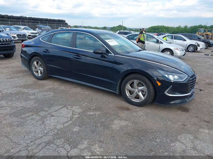 2021 HYUNDAI SONATA SE