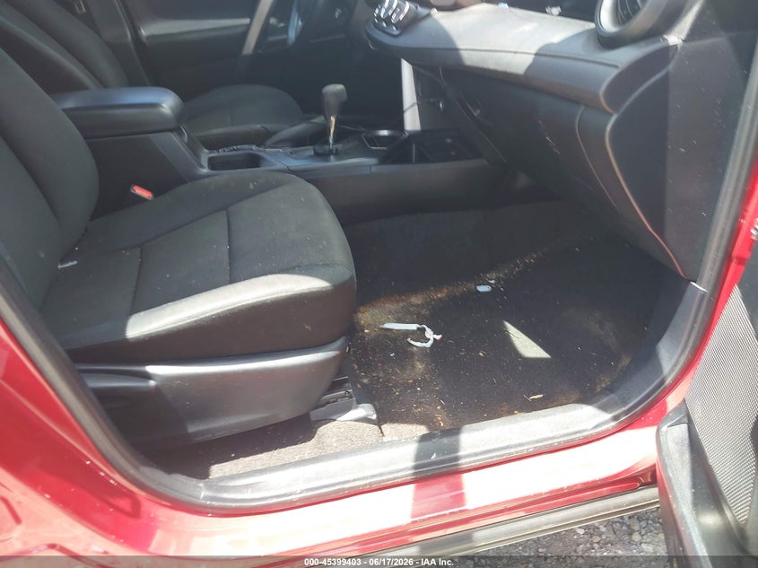 VIN JTMZFREV6HJ117361 2017 TOYOTA RAV4 LE