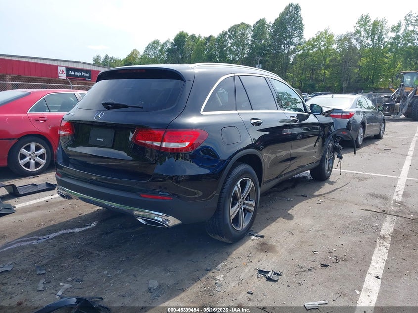 2019 MERCEDES-BENZ GLC 300 auction photo 4