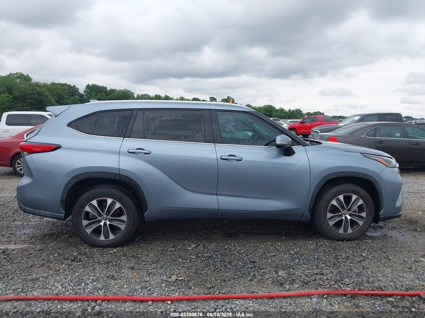 TOYOTA HIGHLANDER 2022 VIN 5TDGZRAH4NS111121
