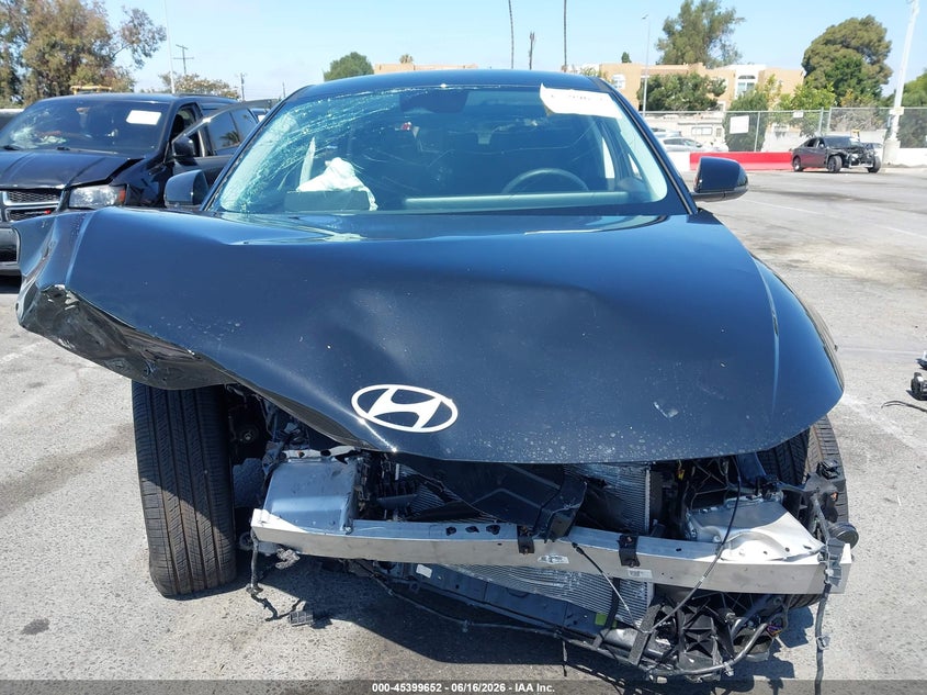 2025 Hyundai Ioniq 5 Se VIN: 7YAKM4DA4SY038674 Lot: 45399652