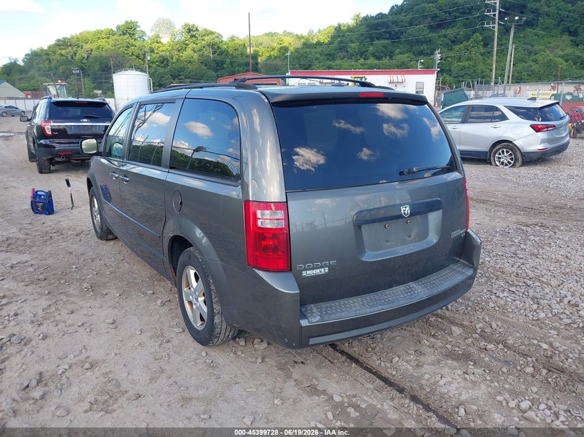 Vin: 2d4rn3d18ar371785, lot: 45897731, dodge grand caravan hero 20103
