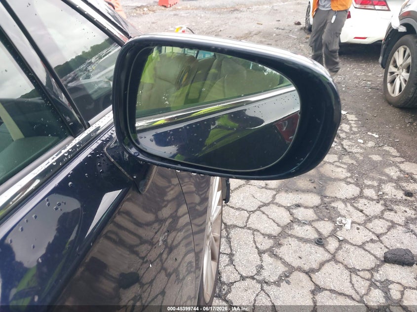 2010 LEXUS HS 250H auction photo 5