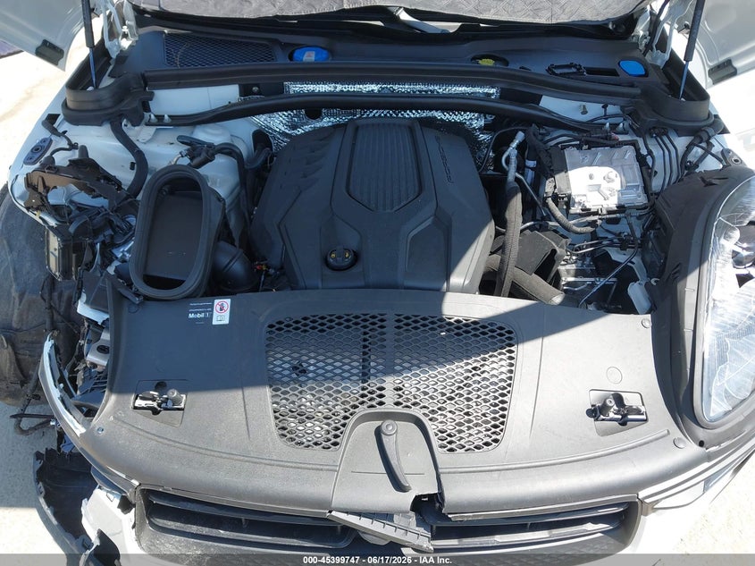 2026 Porsche Macan T VIN: WP1AA2A51TLB06482 Lot: 45399747