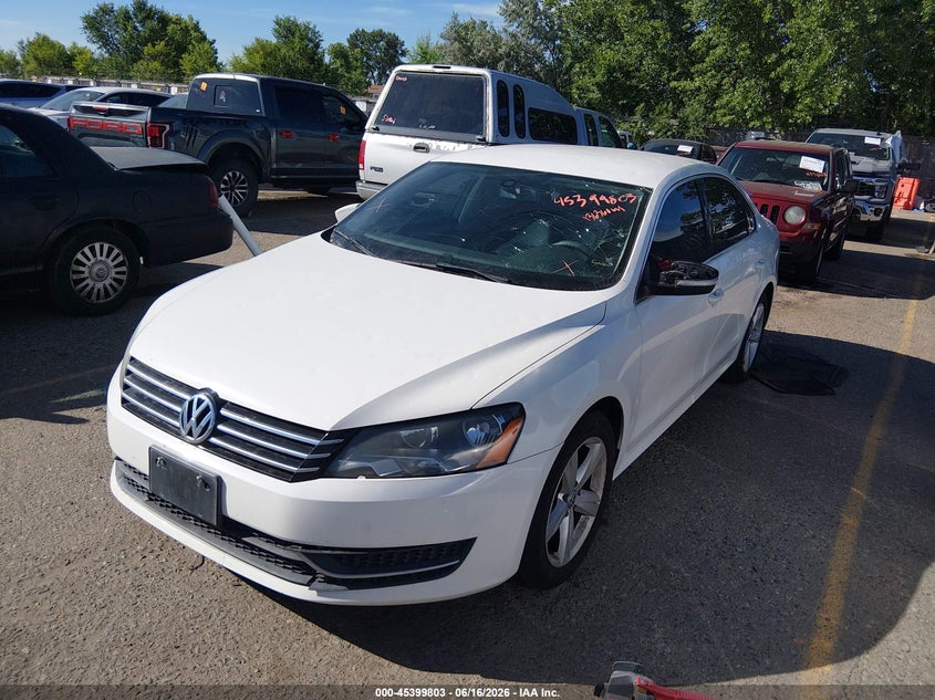 2013 Volkswagen Passat 2.5l Se 1VWBP7A37DC151361 photo 1