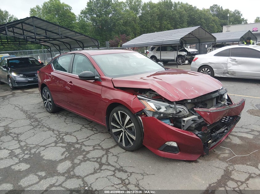 NISSAN ALTIMA SR INTELLIGENT AWD 2021
