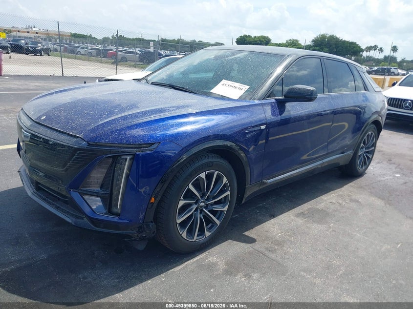 2025 CADILLAC LYRIQ auction photo 2