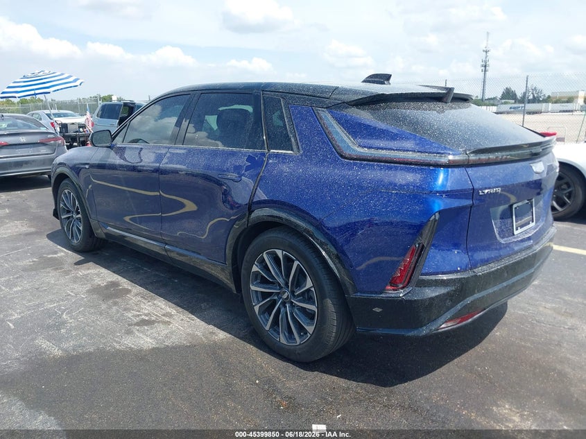 2025 CADILLAC LYRIQ auction photo 3