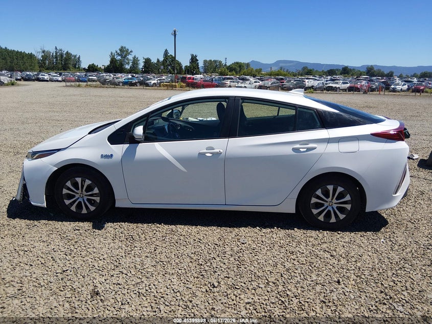 VIN JTDKAMFP0M3165696 2021 TOYOTA PRIUS PRIME XLE
