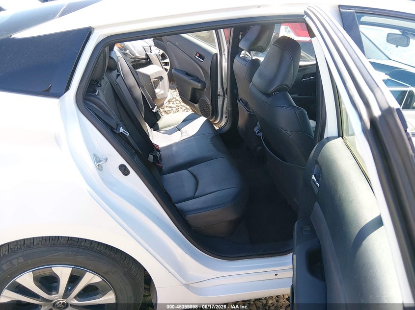 VIN JTDKAMFP0M3165696 2021 TOYOTA PRIUS PRIME XLE
