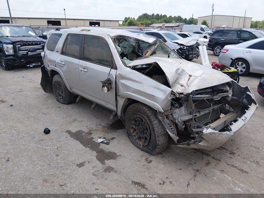2020 TOYOTA 4RUNNER SR5 PREMIUM