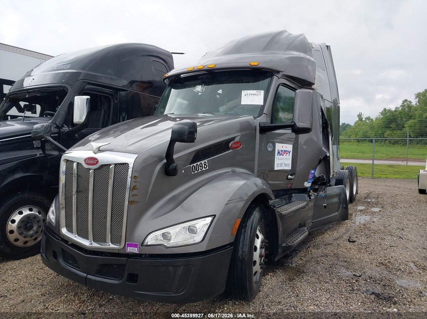 1XPBD49X5ND800098 2022 Peterbilt 579 photo 1
