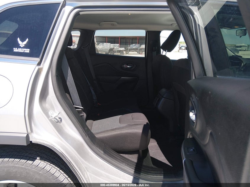JEEP CHEROKEE 2019 VIN 1C4PJMCB7KD341181