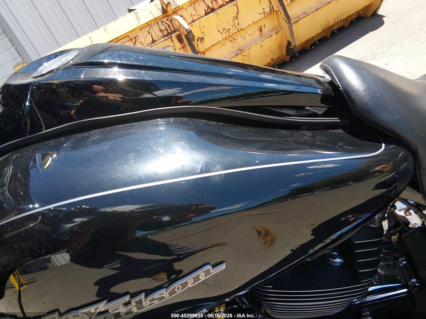 2015 Harley-Davidson Flhxs Street Glide Special VIN: 1HD1KRM12FB700054 Lot: 45399935