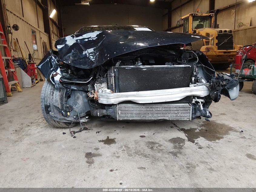 2013 AUDI A4 auction photo 6
