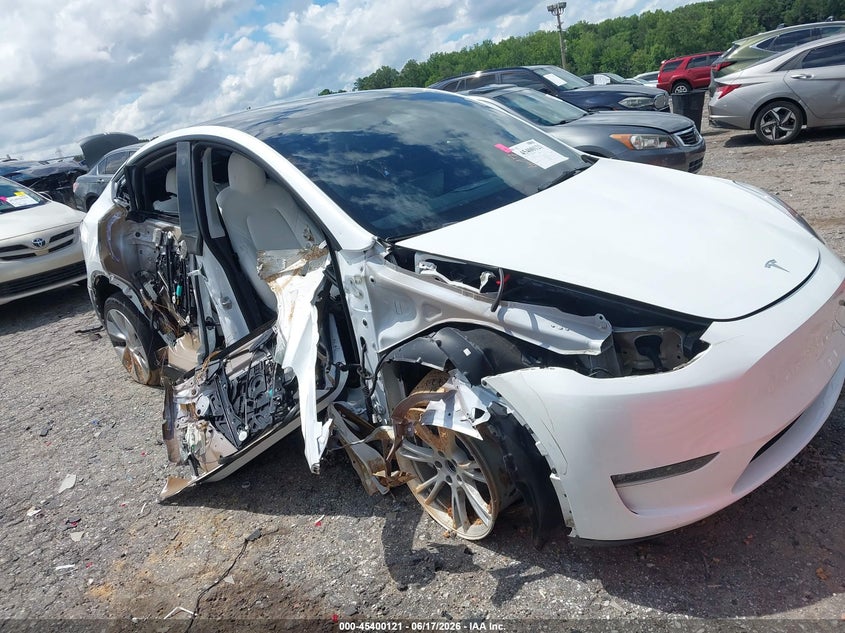 Vin: 7saygdee8pf611516, lot: 45898124, tesla model y awd/long range dual motor all-wheel drive 2023 img_1