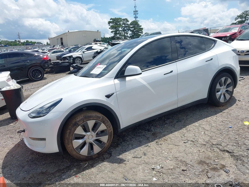 TESLA MODEL Y 2023 VIN 7SAYGDEE8PF611516