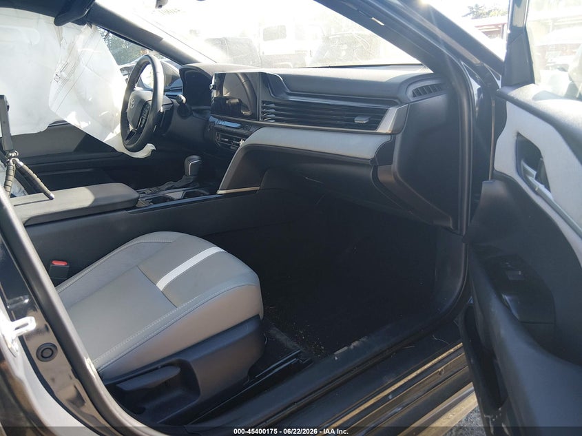 2025 TOYOTA CAMRY auction photo 5