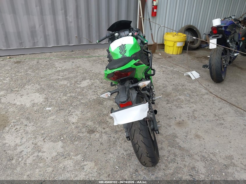 2020 Kawasaki Ex400 VIN: JKAEXKG12LDA67432 Lot: 45400182