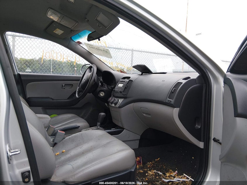 2010 HYUNDAI ELANTRA auction photo 5